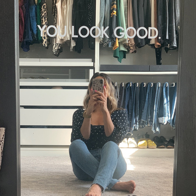 You Look Good Mirror Wall Stic - Home Goods Bathroom Cabinets recension och pris